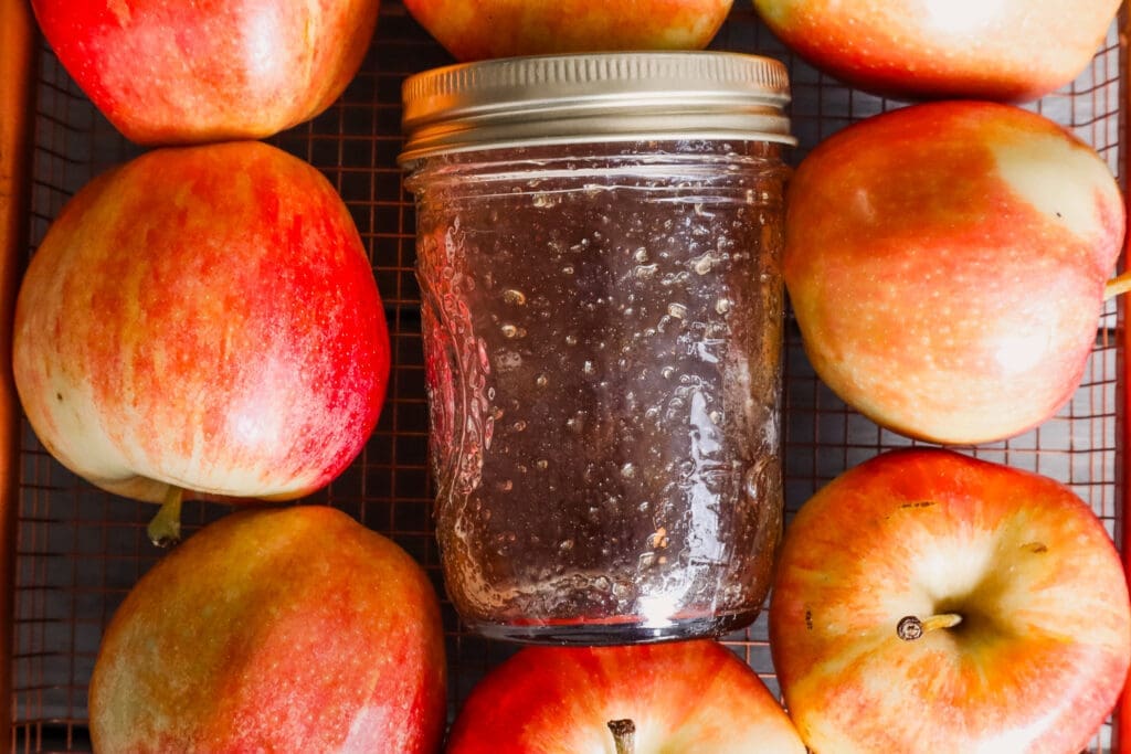 Apple Crisp Macchiato syrup in mason jar with apples